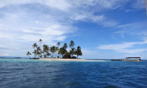 Pelican Island, San Blas Islands, Panama, Kuna Indians
