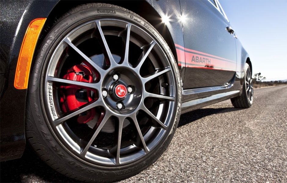 the 2013 fiat 500 abarth cabrio has both style and substance 10