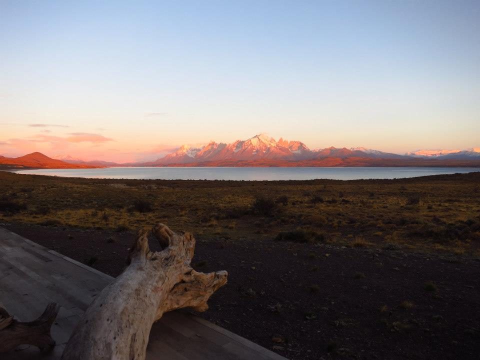 Quasar Expeditions Jeep Wranger Rubicon Wild Patagonia Torres del Paine perito moreno glacier ice berg