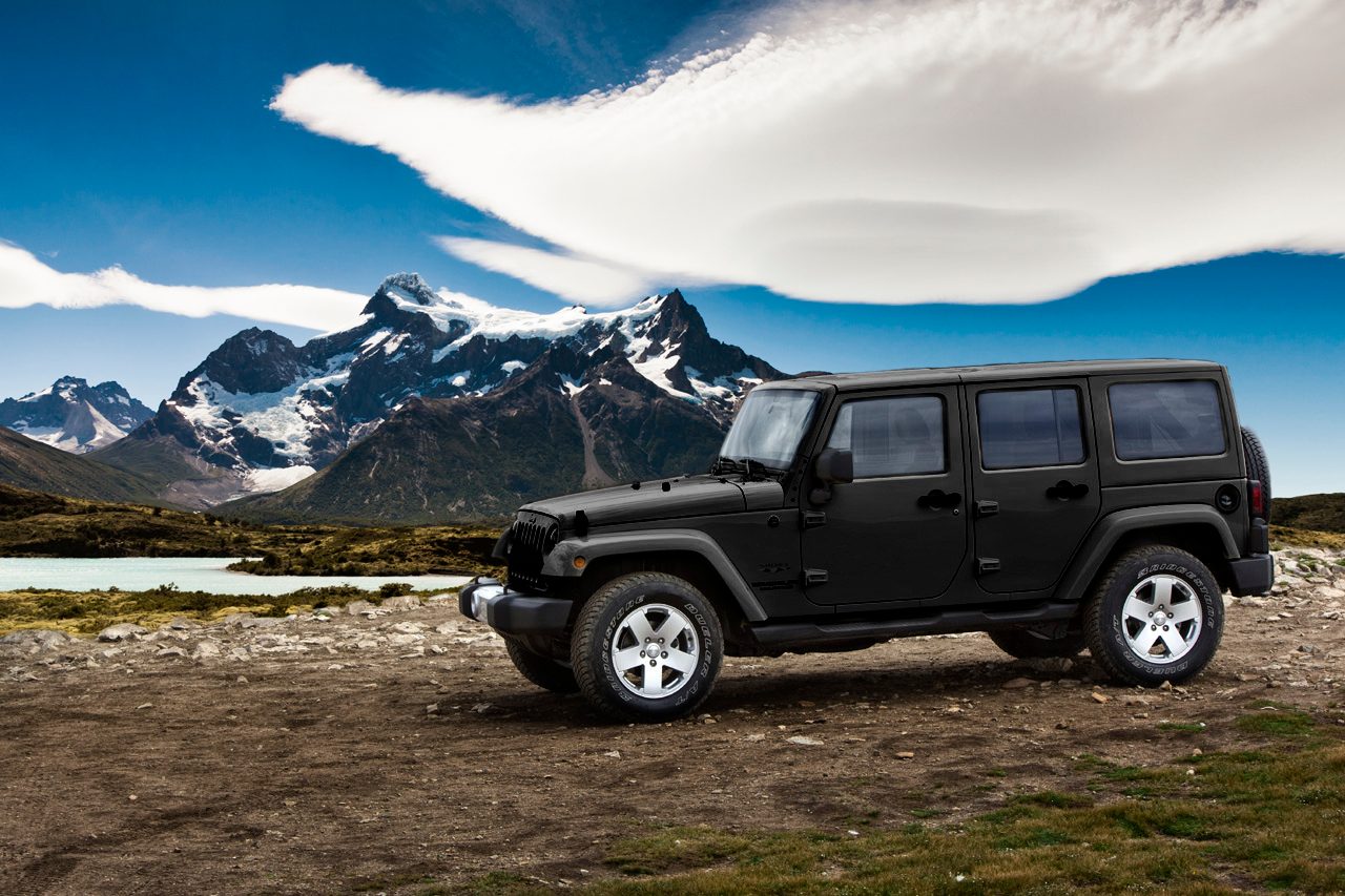 Quasar Expeditions Jeep Wranger Rubicon Wild Patagonia Torres del Paine perito moreno glacier ice berg
