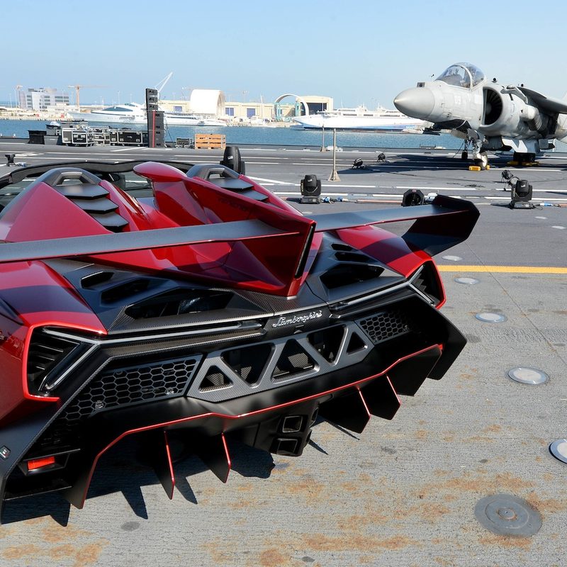 thing missing lambos veneno roadster wings lamborghini