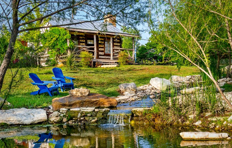 9 american towns romantic getaways barons creekside  texas