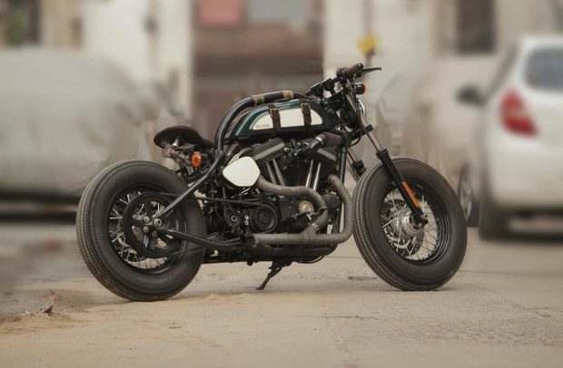 Harley-Davidson-Indian-740x1110