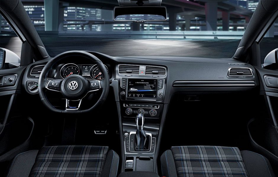 vws golf gte plug hybrid handles like gti volkswagen 10