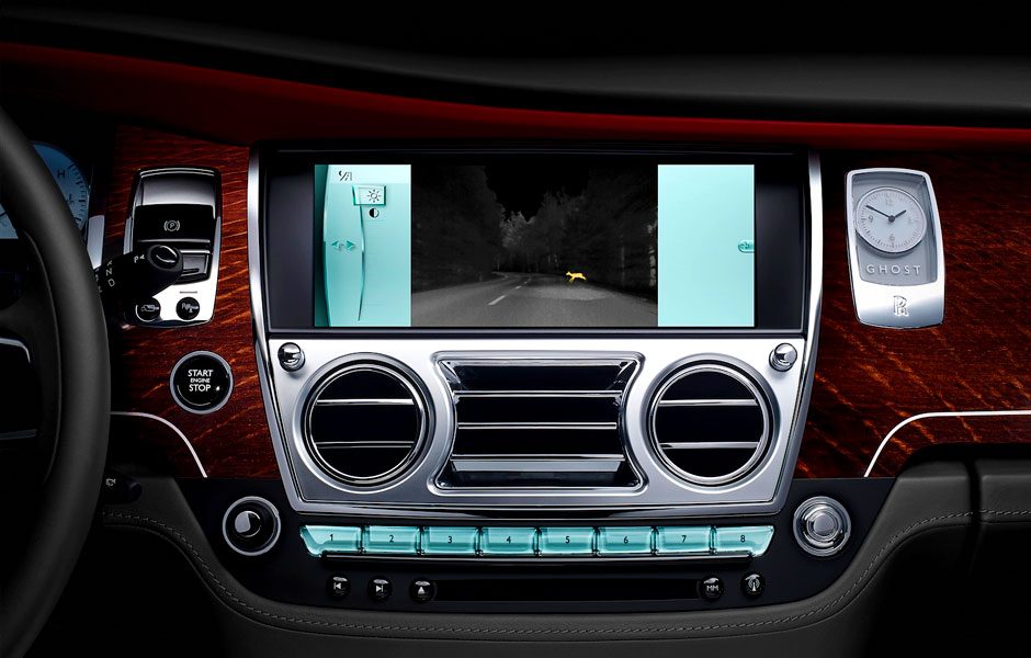 rolls royces ghost ii exudes opulence right monogrammed fuel cap 2015 royce 14