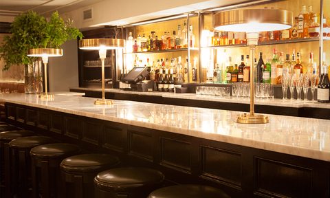 tips woo women bartender mark noonan omars hero