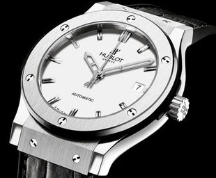 1-classic-fusion-opaline-dial-watch-hublot