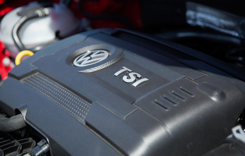 2015 volkswagen gti looks manly plaid gt 16