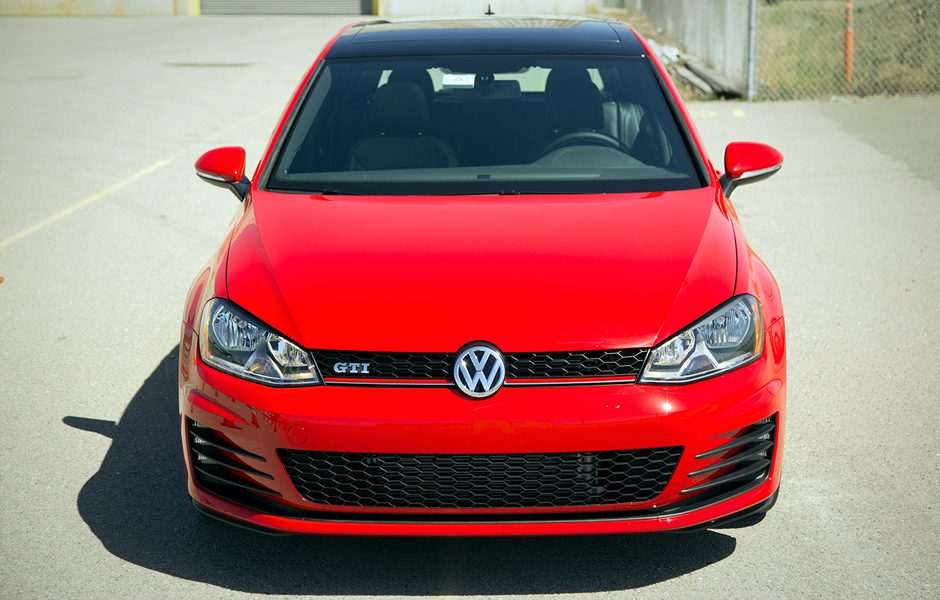 2015 volkswagen gti looks manly plaid gt 4