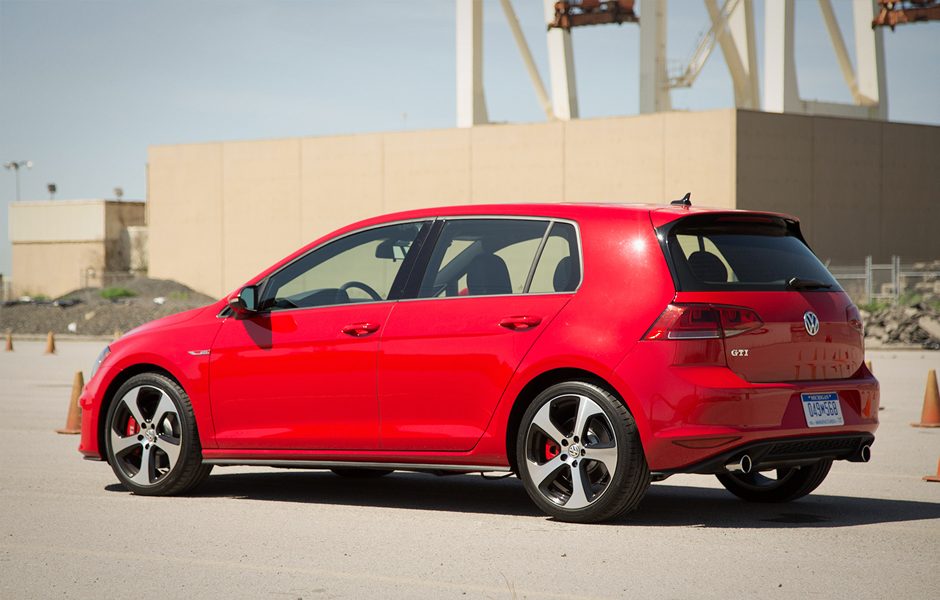 2015 volkswagen gti looks manly plaid gt 7