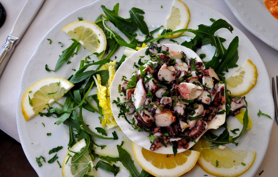amalfi coast top 5 calamare at villa maria
