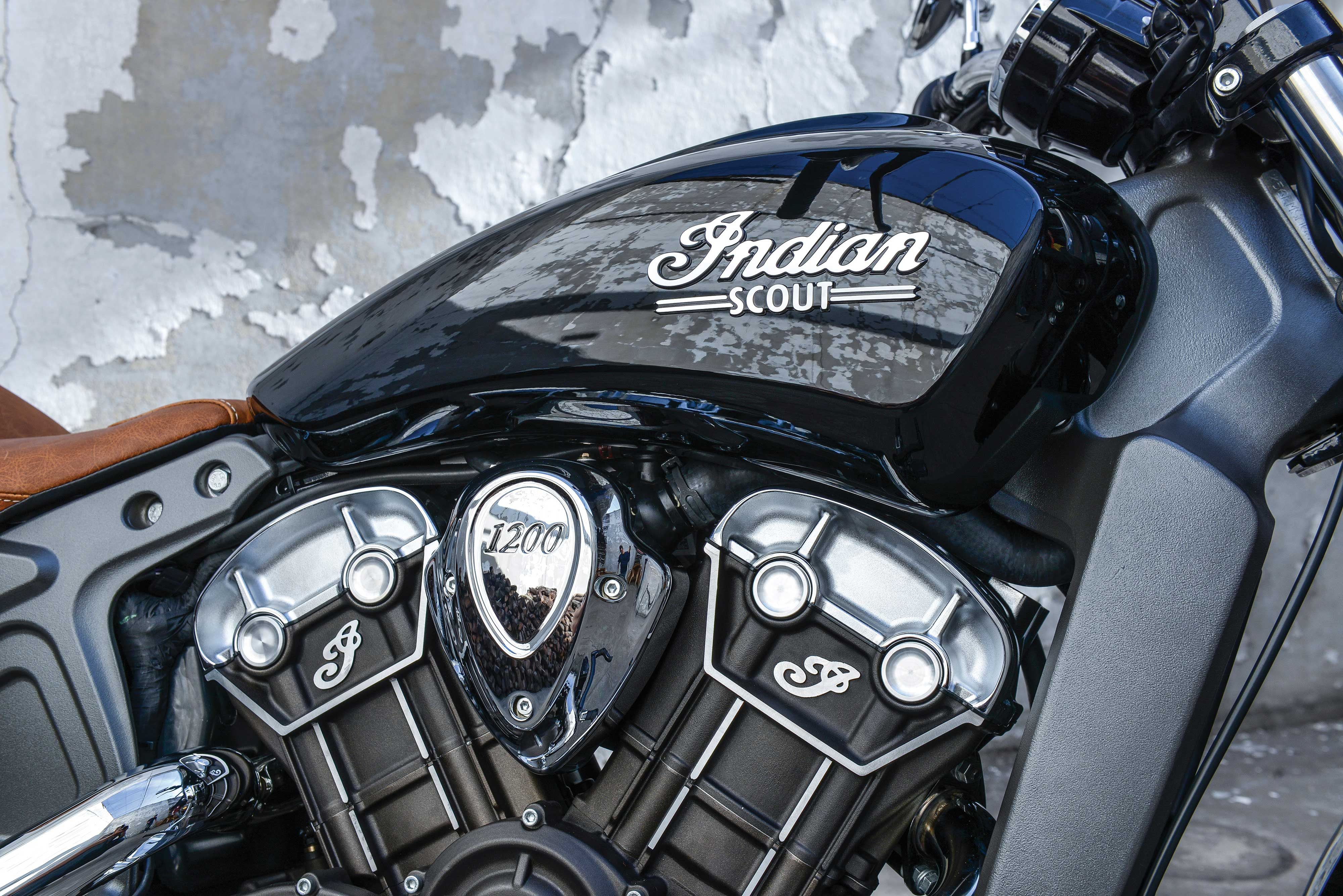 throttle jockey indian revs stylish fast light scout 2015 tankengine
