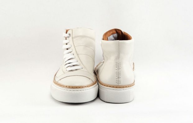 Lafayette asymmetrical laces
