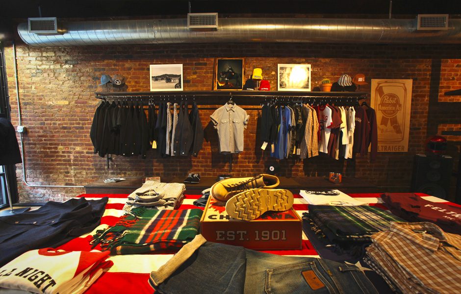 feltraigers brand store 4