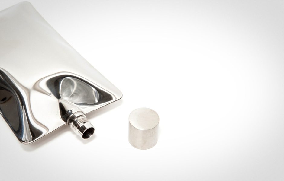 gift guide design enthusiast flask
