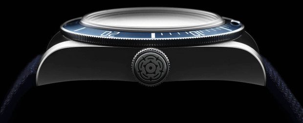 Tudor-Heritage-Black-Bay-Blue-case-and-crown-detail-620x252