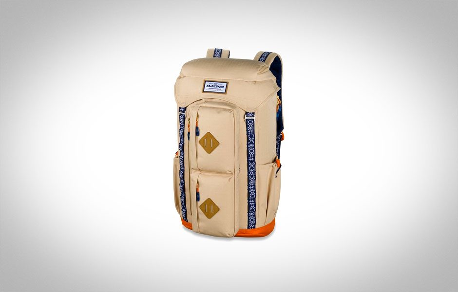 winter travel kit dakine 2