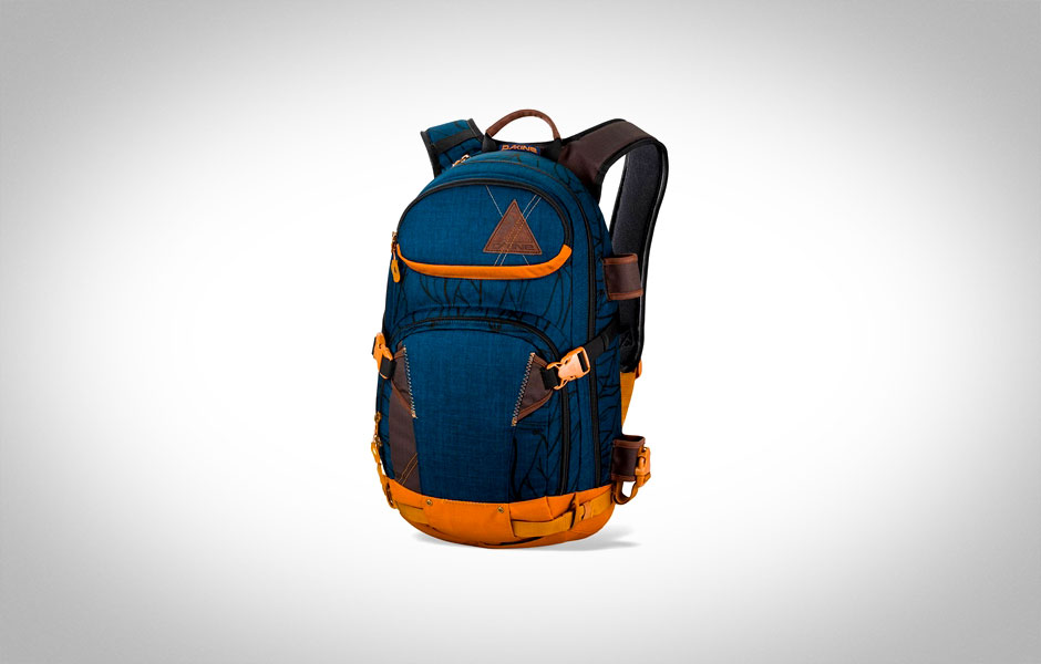 winter travel kit dakine 3