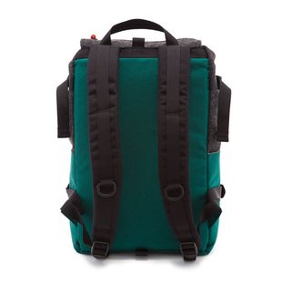 topo_designs_woolrich_rover_pack_back_grande