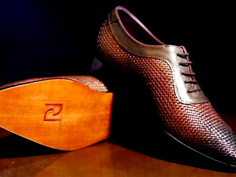 Leather dress shoe