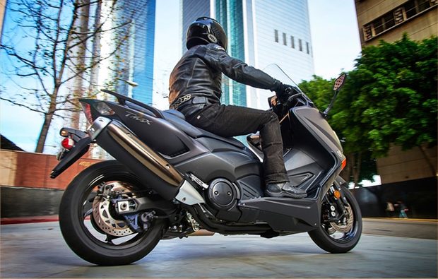 TMax-Scooter-19