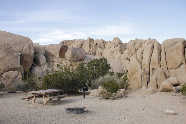 jumbo rocks campground