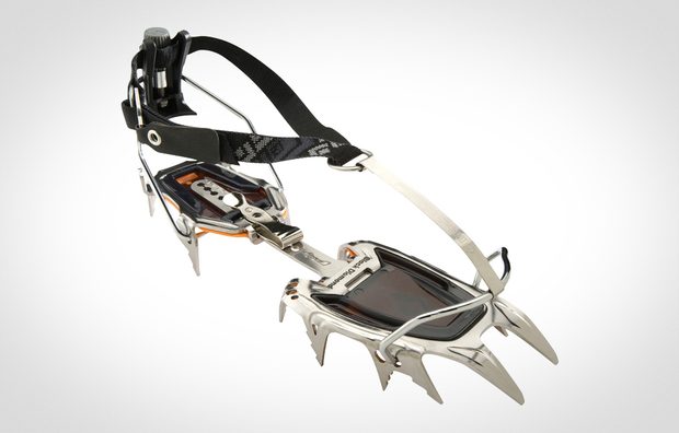 Black Diamond Sabretooth Crampons
