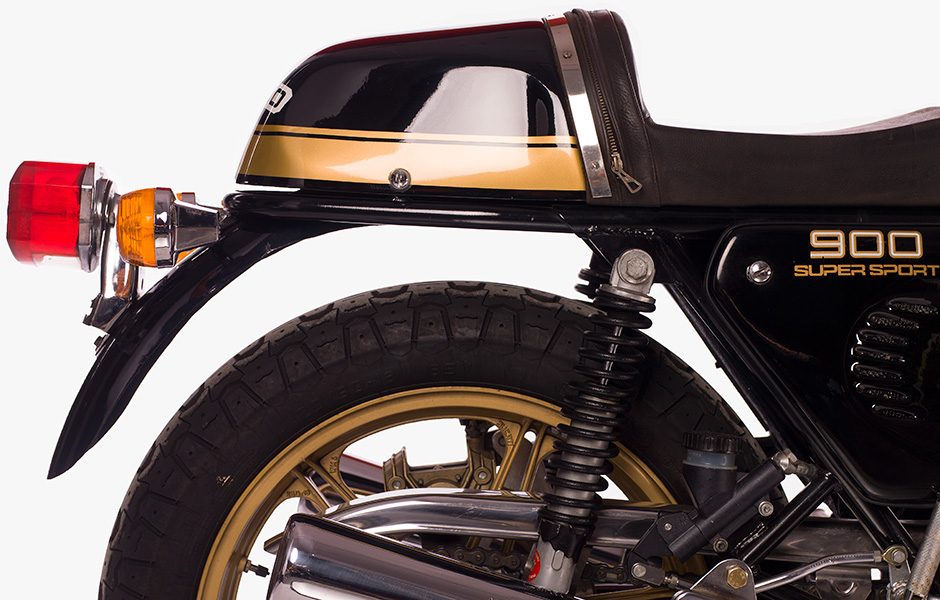 throttle jockey italian beauties on parade ducati3
