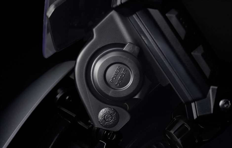 throttle jockey just one bike yamahas fj 09 triple does it all yamaha irl10