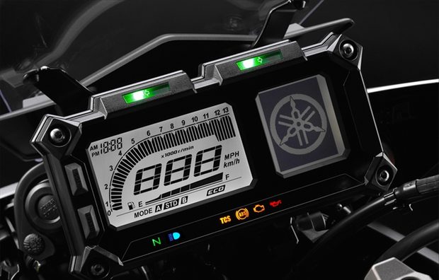 Yamaha FJ-09 IRL16