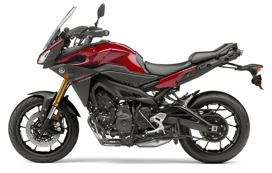 throttle jockey just one bike yamahas fj 09 triple does it all yamaha studio2