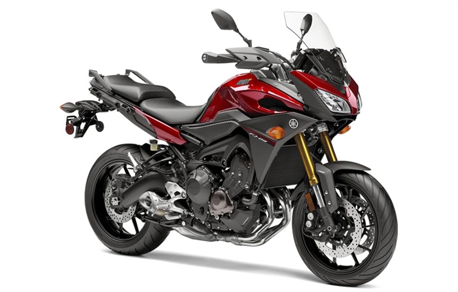 throttle jockey just one bike yamahas fj 09 triple does it all yamaha studio3