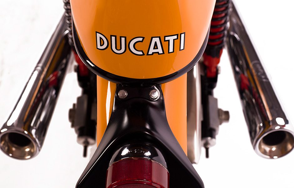 throttle jockey stuart parrs collection of dream bikes sturat parr ducati 750 pipes