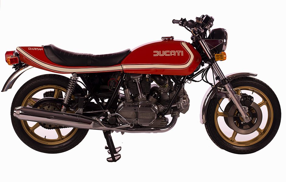 throttle jockey stuart parrs collection of dream bikes sturat parr ducati dharmared