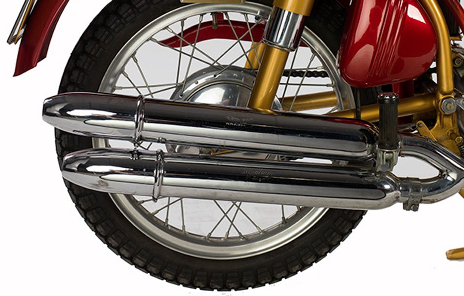 throttle jockey stuart parrs collection of dream bikes benelli 2 stroke4