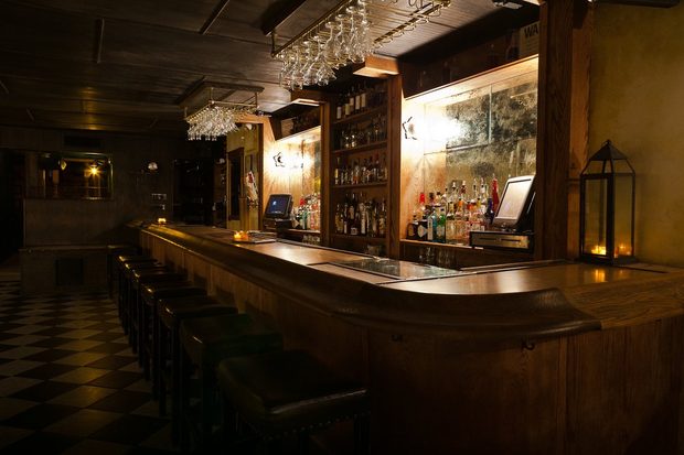 BlindBarberBar