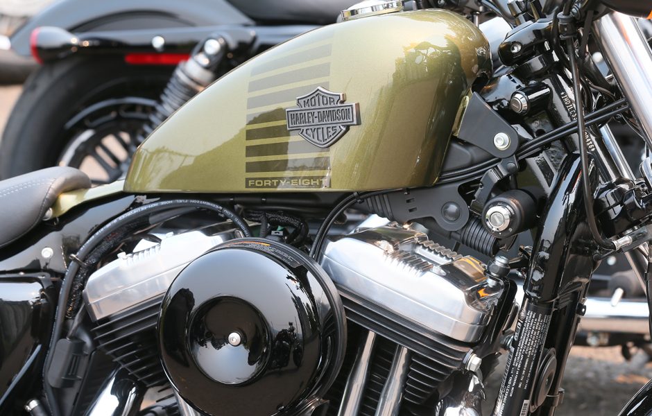 throttle jockey hit the streets in style on harleys fierce forty eight hd484