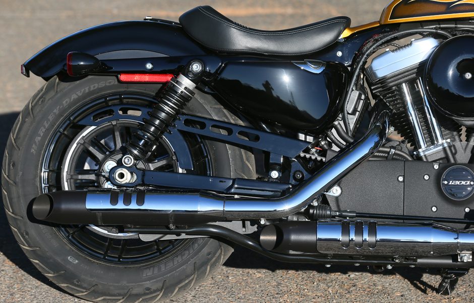 throttle jockey hit the streets in style on harleys fierce forty eight hd485
