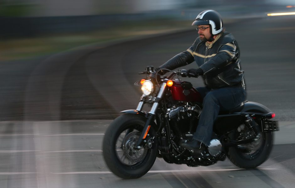 throttle jockey hit the streets in style on harleys fierce forty eight hd48bill1