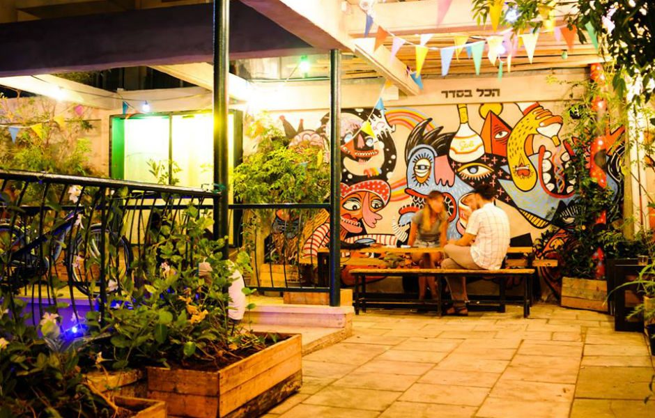 microguide tel aviv outside street art