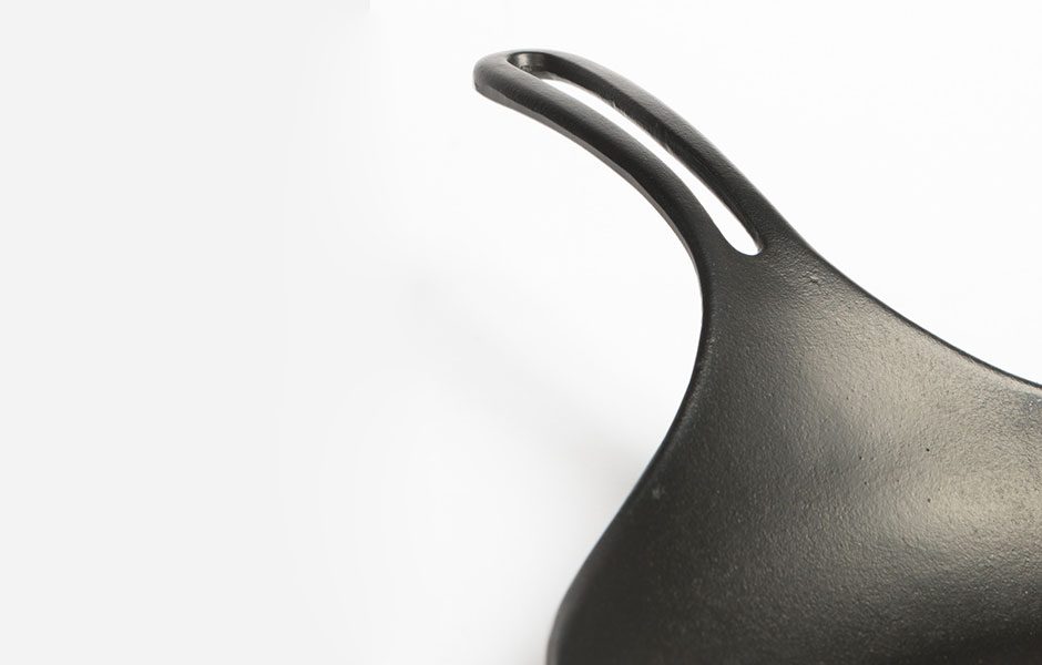 cook on this the iwachu cast iron omelette pan