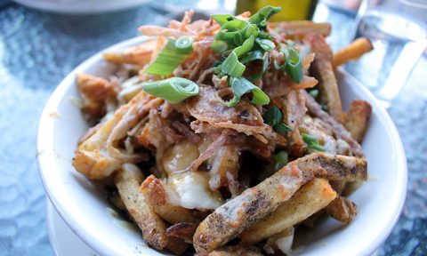 Poutine (closeup)