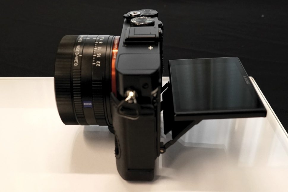 with a 42 4 megapixel full frame sensor sonys rx1r ii is the ultimate pocket cam sony rx1r2 preview 13 970x647 c
