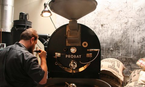 on the go coffee gear for holiday traveler kind bow truss featured