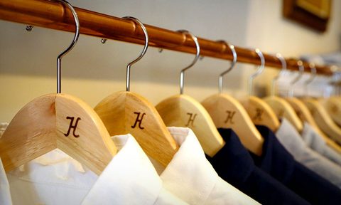 dyer jenkins pops in on hemingway and sons