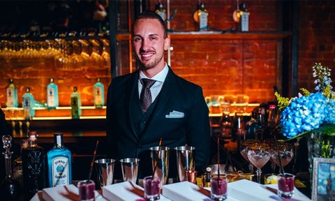 meet the mixologist of year justin lavenue 1