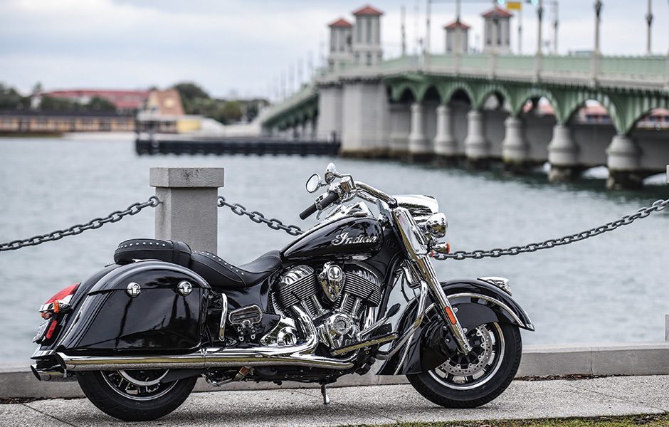 throttle jockey tour in high style on the new indian springfield 2016 fullblk7