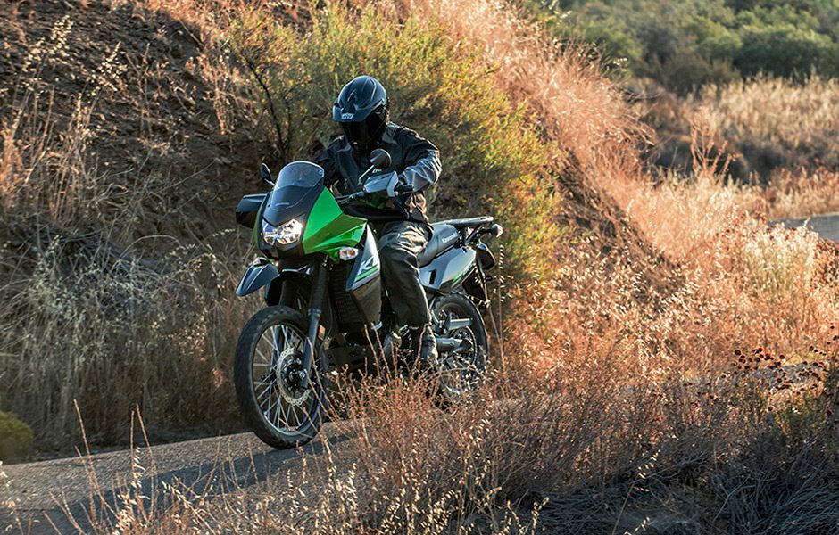 throttle jockey motofocus on the go anywhere kawasaki klr 650 action2