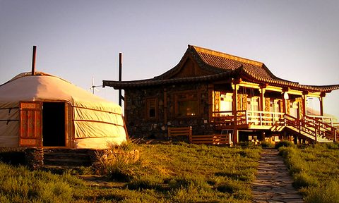 worlds most remote luxury lodges lodge