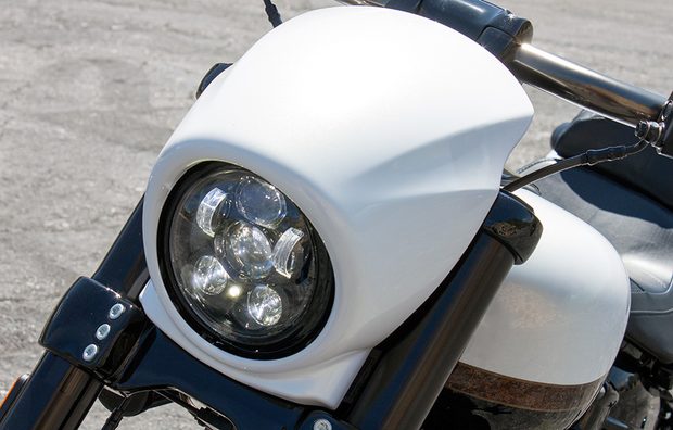 2016-HD-CVO-Pro-Street-Breakout-cowl1